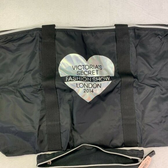 VICTORIA'S SECRET OFFICIAL FASHION SHOW LONDON 2014 TOTE BAG with BONUS POUCH - Picture 2 of 13